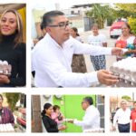 Alcalde Juan Manuel Navarro entrega programa alimentario en colonias La Loma, Lomita y alrededores