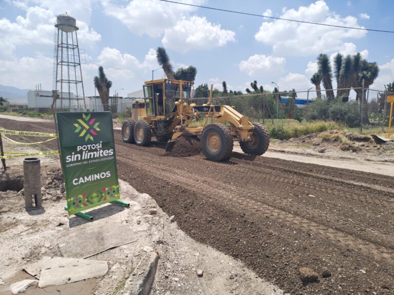 Gobierno del Estado avanza en la rehabilitación de ejes de la Zona Industrial