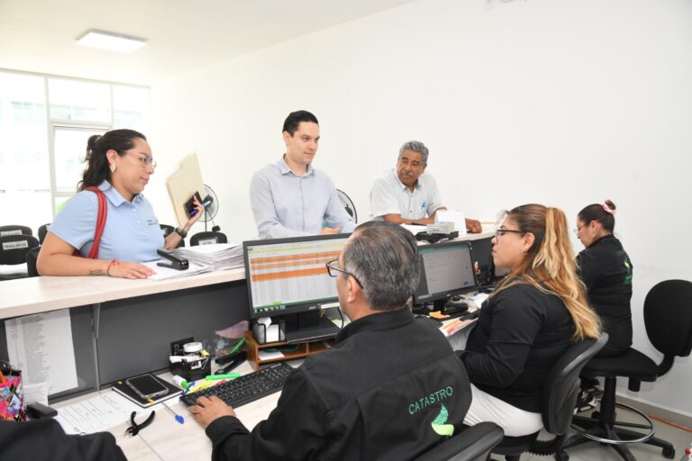 Ayuntamiento de Soledad agiliza y mejora atención en trámites catastrales