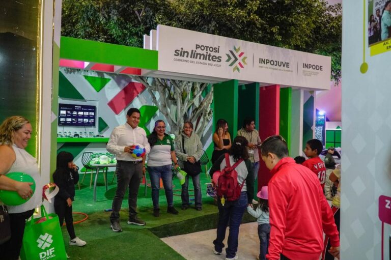Inpojuve e Inpode acercan beneficios para jóvenes en la FENAPO 2026