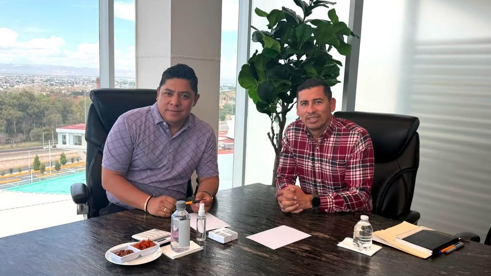 Seduvop mantiene impulso a las obras en las cuatro regiones de San Luis Potosí