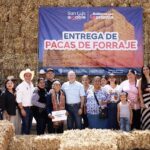 Entrega Gobierno Municipal de Enrique Galindo 980 pacas de forraje para impulsar a productores pecuarios de la Capital