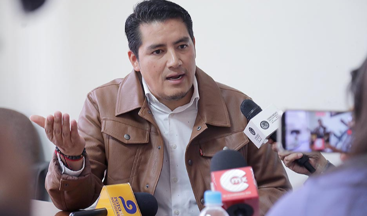 La CEGAIP se mantendrá en funcionamiento hasta la aprobación de las leyes secundarias en materia de transparencia: Dip. Luis Felipe Castro