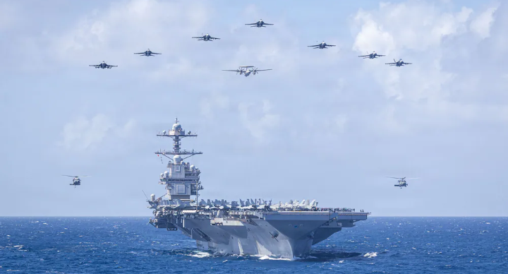 El portaaviones USS Abraham Lincoln va rumbo a Tailandia tras más de 250 días en el mar