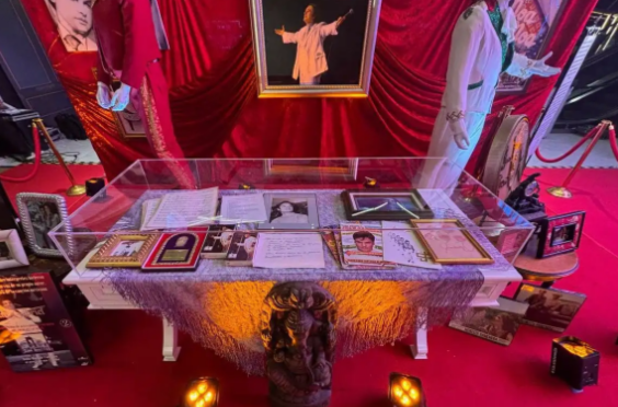 A 10 años de su muerte, Ciudad Juárez rinde homenaje a su hijo pródigo Juan Gabriel