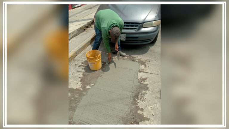 Interapas mantiene activos trabajos de bacheo