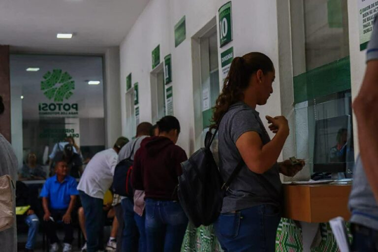 Registro Civil acerca trámites gratuitos a familias de los 59 municipios