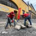 Gobierno de la Capital atiende baches en Manuel del Conde e Independencia
