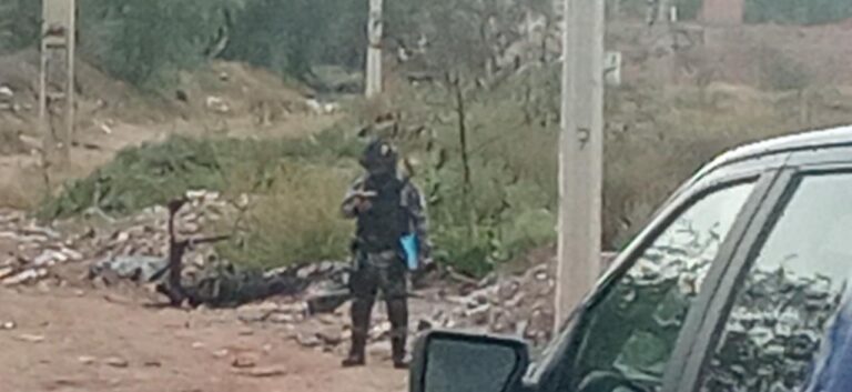 Fiel hasta el final: Encuentran a persona calcin4da junto a su perro en la avenida Soledad