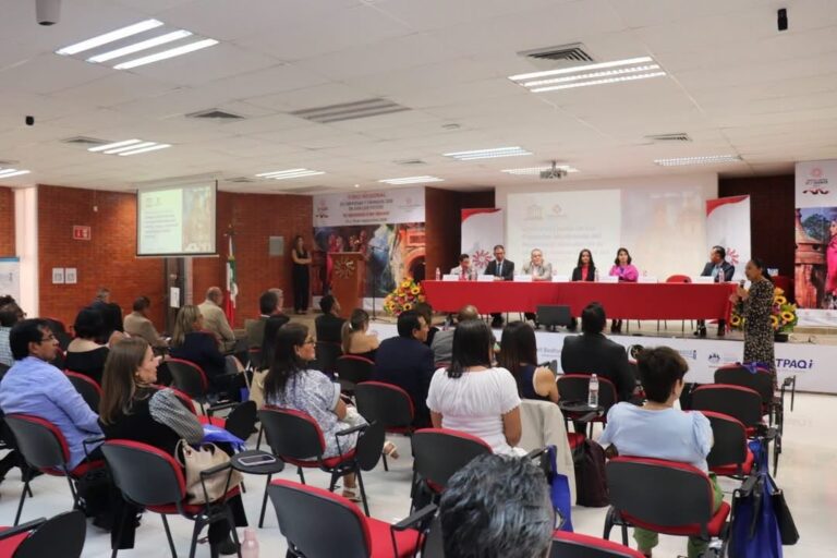 Continúa alianza Gobierno Capital con asociaciones de profesionistas a favor del emprendimiento