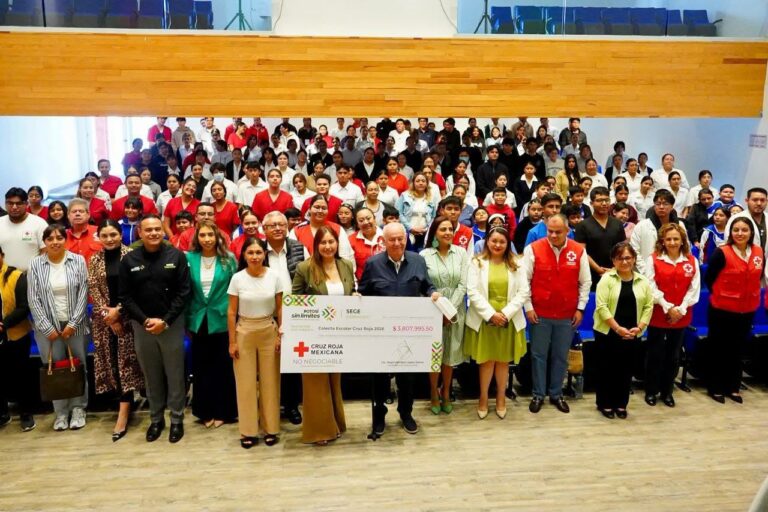 Comunidad educativa potosina se suma a Colectiva Anual de la Cruz Roja