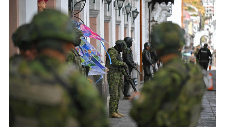 El presidente de Ecuador, Daniel Noboa, destituyó al general que cuestionó la presencia de EU en su territorio