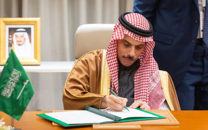 Arabia Saudita advirtió ante los BRICS que su seguridad y soberanía son “intocables” tras los ataques de los hutíes