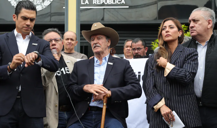 Defensores de la patria: el PAN copia la estrategia de Morena en un intento de mantener el pulso de 2027