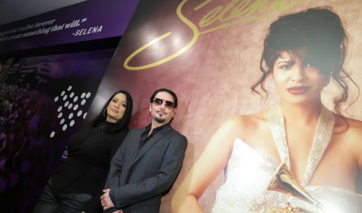 Shein dice que patrimonio de Selena no puede demandar por imitaciones en su sitio de moda rápida