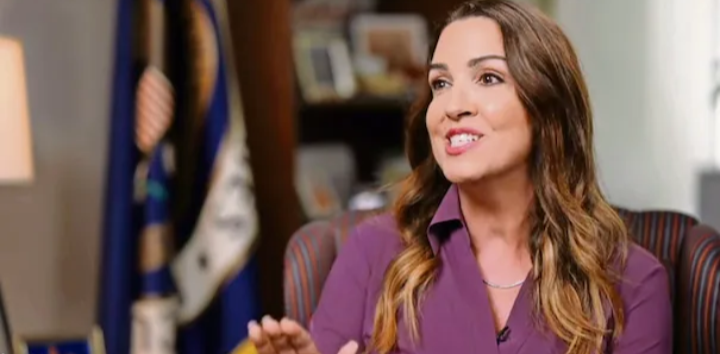 EU advierte que hará “rendir cuentas” a políticos vinculados con cárteles; Sara Carter destaca la cooperación con México