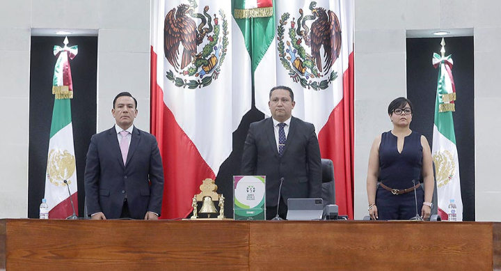 El Congreso del Estado recibió el Quinto Informe de Gobierno en cumplimiento a lo establecido en la Constitución Política del Estado