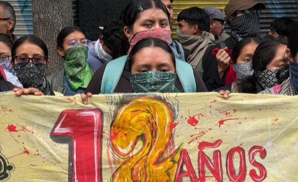 Presidente de la SCJN recibe a familiares de los 43 normalistas de Ayotzinapa tras manifestación