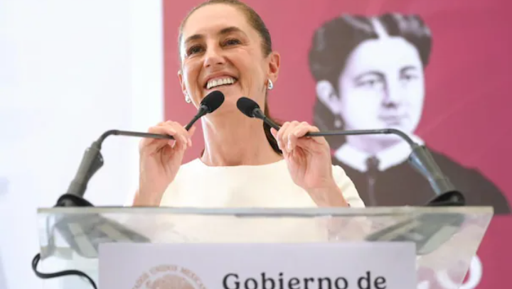 En tierra de AMLO, Sheinbaum reivindica a su antecesor; “pasó a la historia como el mejor presidente de México”, expresa