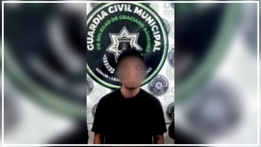 Oficiales de Soledad ponen a disposición a hombre por portación de arm4 prohibida y delitos contra la salud
