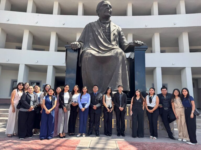 Estudiantes de derecho conocen de cerca instituciones de justicia y seguridad