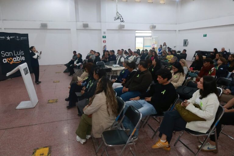 Impulsa DIF Municipal y Oficialía Mayor, el cuidado de la salud mental en el entorno laboral del Ayuntamiento