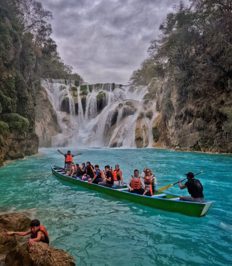 Huasteca reabre sus parajes para recibir a turistas en Xantolo