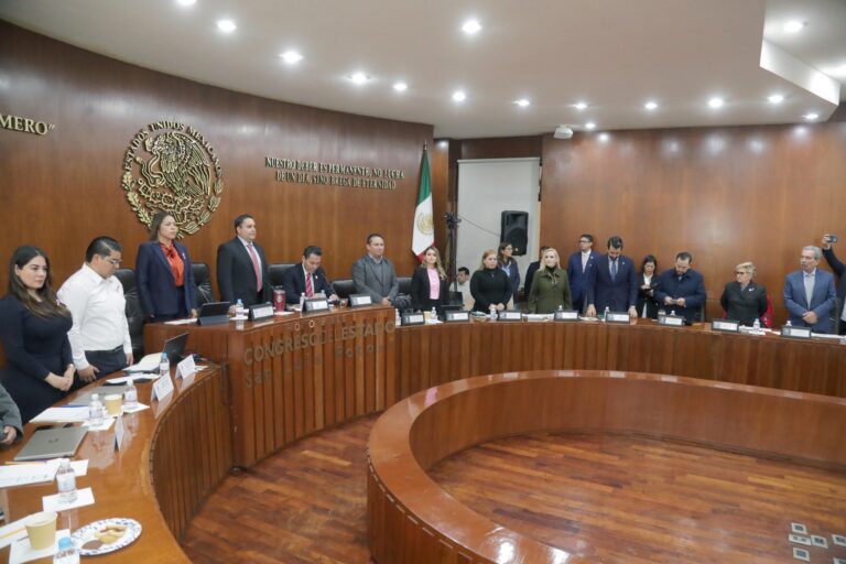 Comparece la titular de SEDESORE ante las y los integrantes de la LXIV Legislatura, con motivo de la glosa del V Informe de Gobierno del Estado