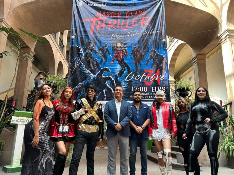 Museo Nacional de la Máscara abre su explanada al baile con «Thriller»