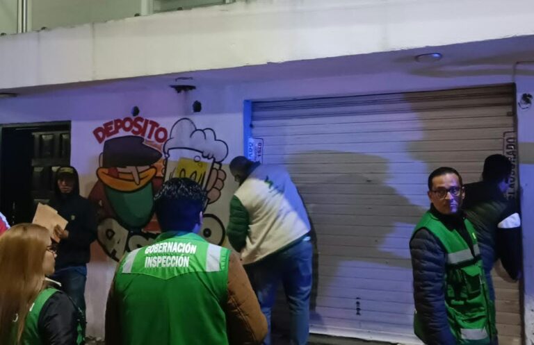En dispositivo conjunto, Ayuntamiento de Soledad mantiene vigilancia y orden comercial en centros nocturnos