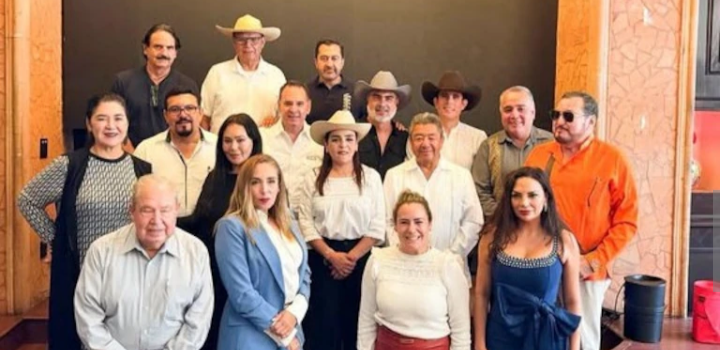 Grecia Quiroz explica los motivos de gira por Estados Unidos: “No soy una traidora”