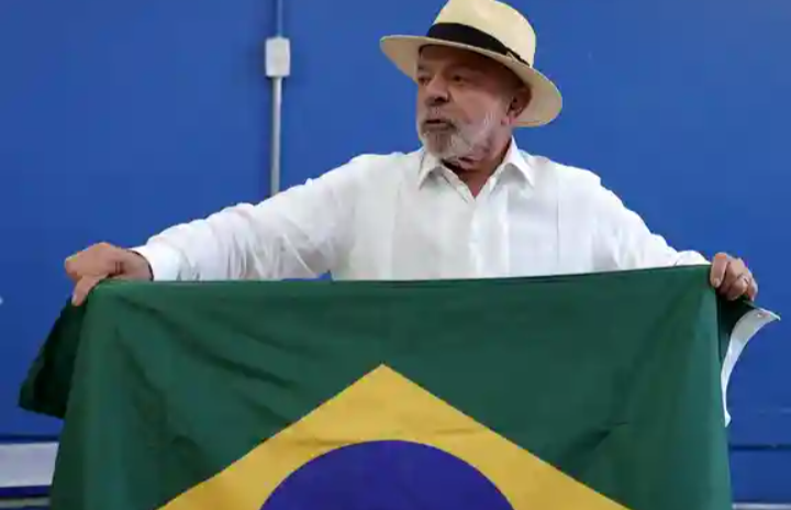Campaña de Lula denuncia a Meta de interferir en elecciones