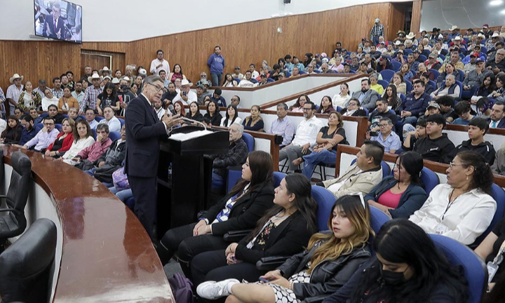 Congreso del Estado lleva a cabo la conferencia magistral «Tierra, Territorio y Justicia Social: de la Constitución de 1826 a los derechos agrarios del siglo XXI»: Dip. Carlos Artemio Arreola Mallol