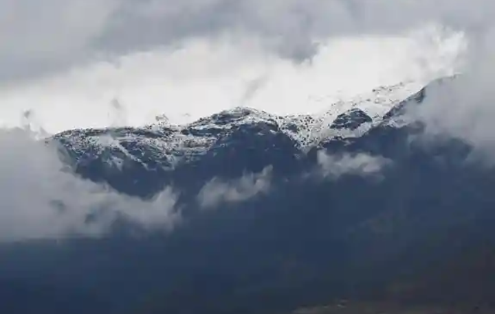 Avalancha en Los Andes chilenos causa al menos tres fallecid0s
