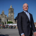 Un juez libra una nueva orden de aprehensión contra Rocha Cantú por lavado de dinero