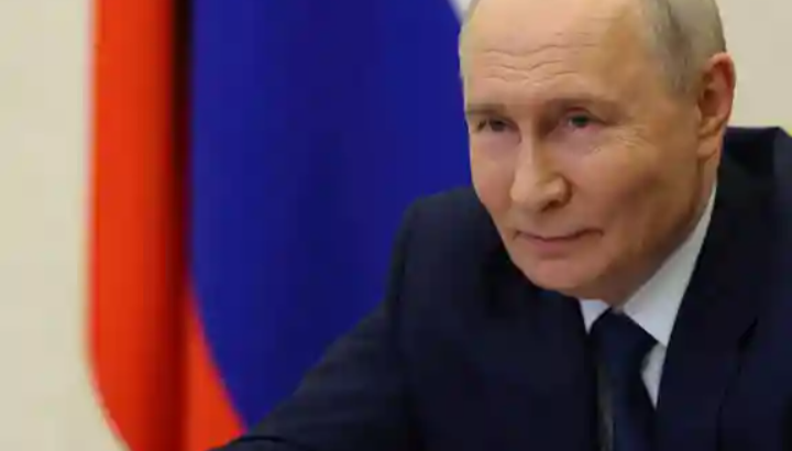Putin dice que Europa culpa a Rusia de sus propios problemas