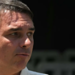 Flávio Bolsonaro desiste de impugnar elección de Lula y su partido reconoce su derrota
