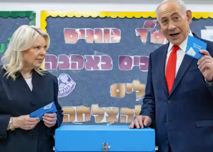 Sondeos: Netanyahu ganaría elecciones, pero sin mayoría suficiente