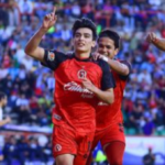 Gilberto Mora reaparece con Xolos en el duelo vs América