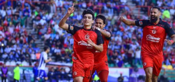 Gilberto Mora reaparece con Xolos en el duelo vs América
